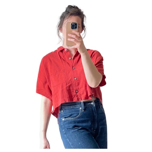 Urban Renewal Tops - Urban Renew Vtg. Linen Cropped Button-down